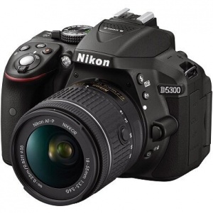 Nikon D5300 18-55mm AF-P Зеркальный фотоаппарат