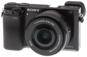 Sony Alpha ILCE-6000 Kit E PZ 16-50mm f/3.5-5.6 OSS NP-FW50, черный